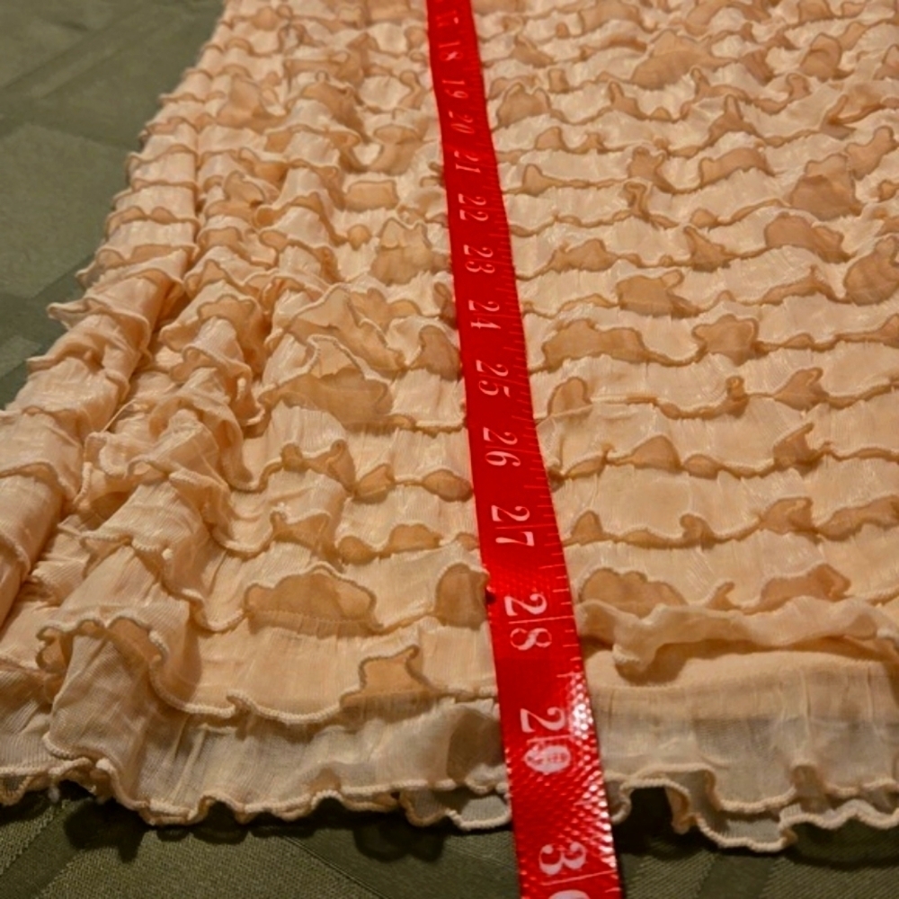 Cocomo Women’s XL Soft Tiered Ruffle Blouse - Pale Peach Stretch Fabric - Picture 10 of 10